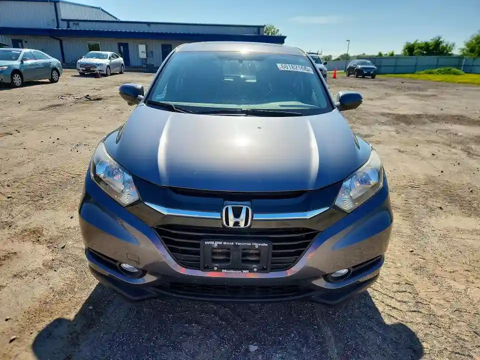 3CZRU6H50HM723865 2017 HONDA HR-V-4