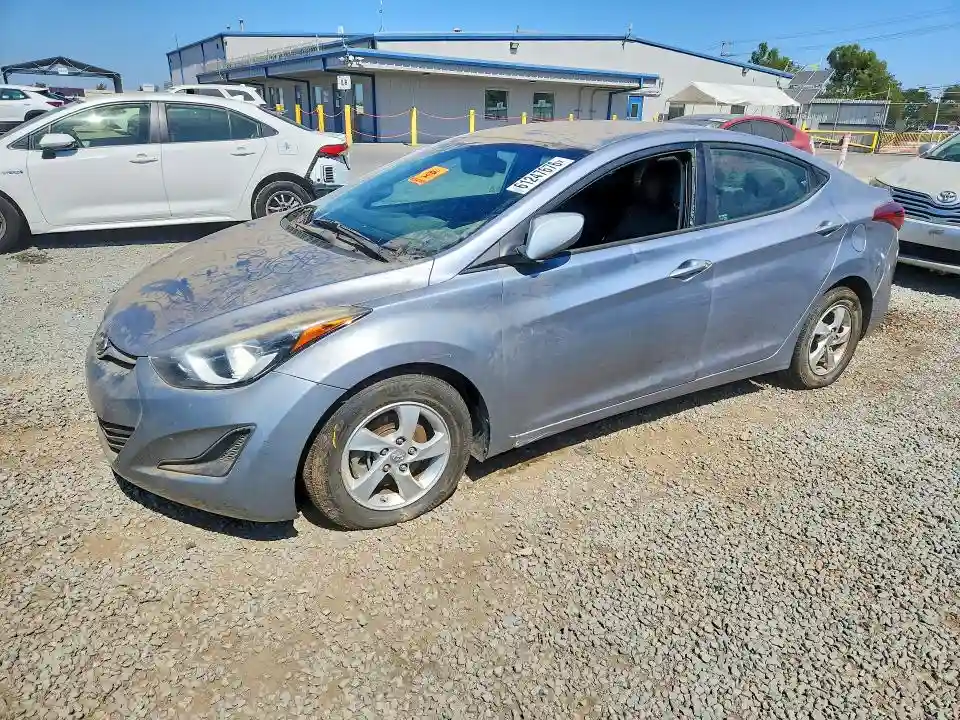 5NPDH4AE9FH614648 2015 HYUNDAI ELANTRA-0