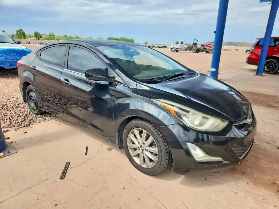 5NPDH4AE3FH590203 2015 HYUNDAI ELANTRA-3