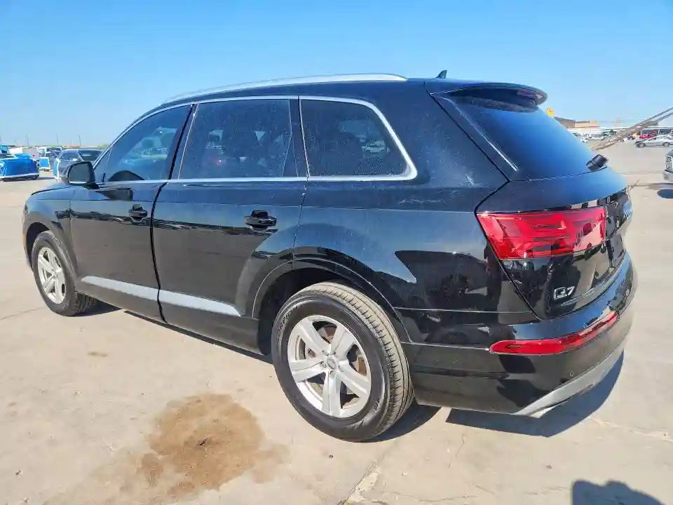 WA1LHAF74JD014777 2018 AUDI Q7-1