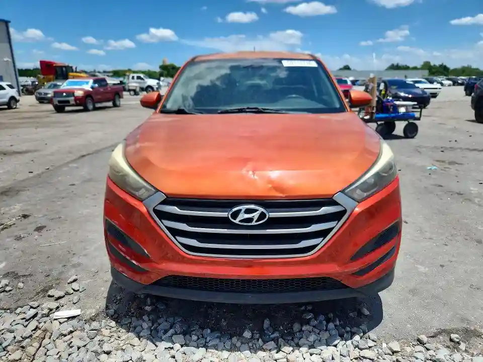 KM8J23A43HU538368 2017 HYUNDAI TUCSON-4