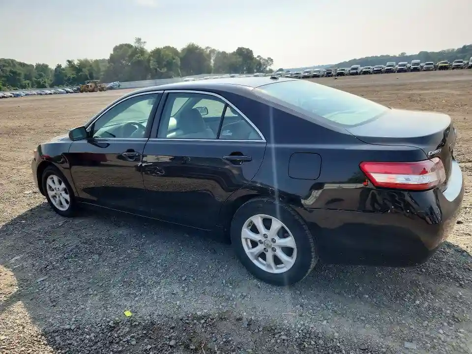 4T4BF3EK1BR211496 2011 TOYOTA CAMRY-1
