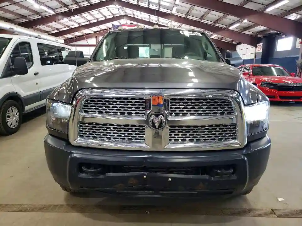 3C6UR5HL9EG279218 2014 RAM 2500-4