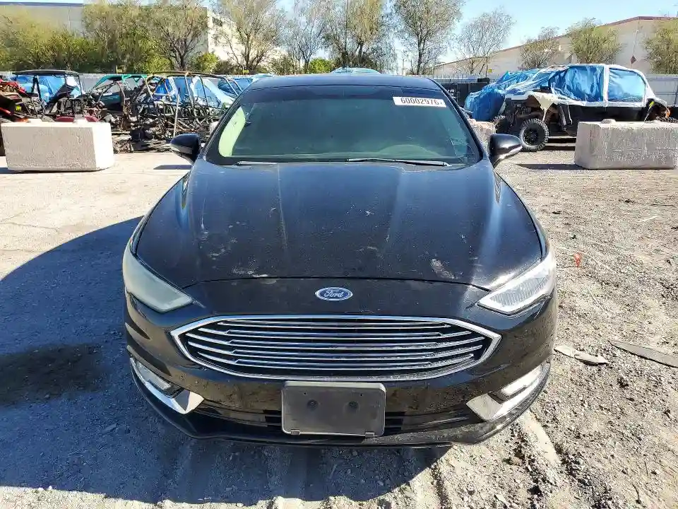 3FA6P0D95JR132063 2018 FORD FUSION-4