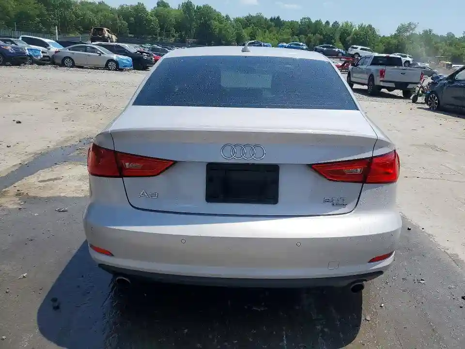 WAUEFGFF2F1047832 2015 AUDI A3-5