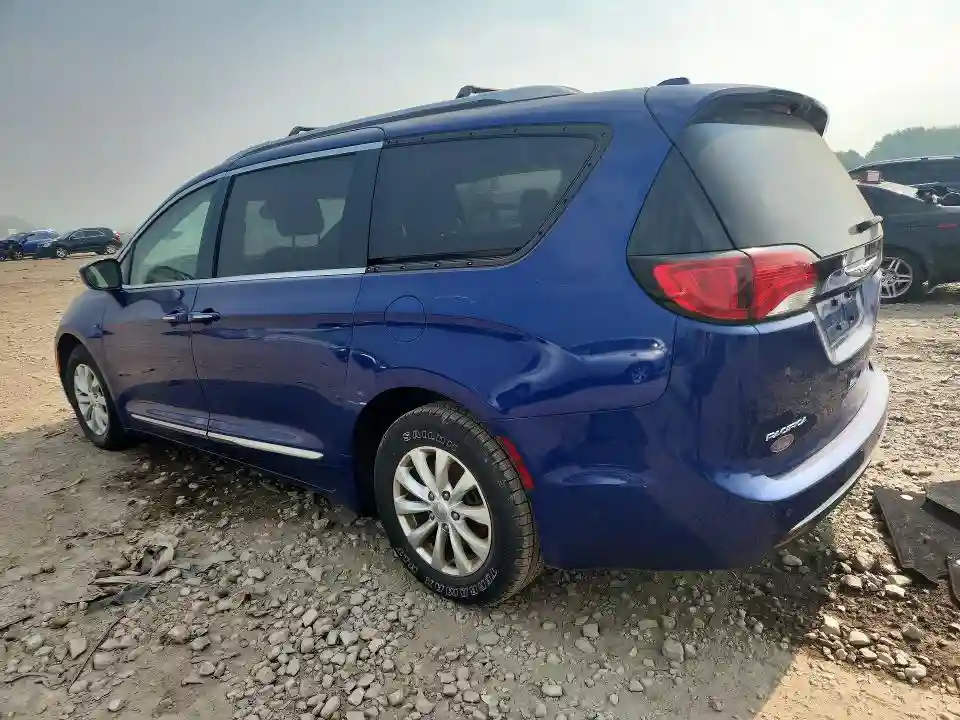 2C4RC1EGXJR275361 2018 CHRYSLER PACIFICA-1