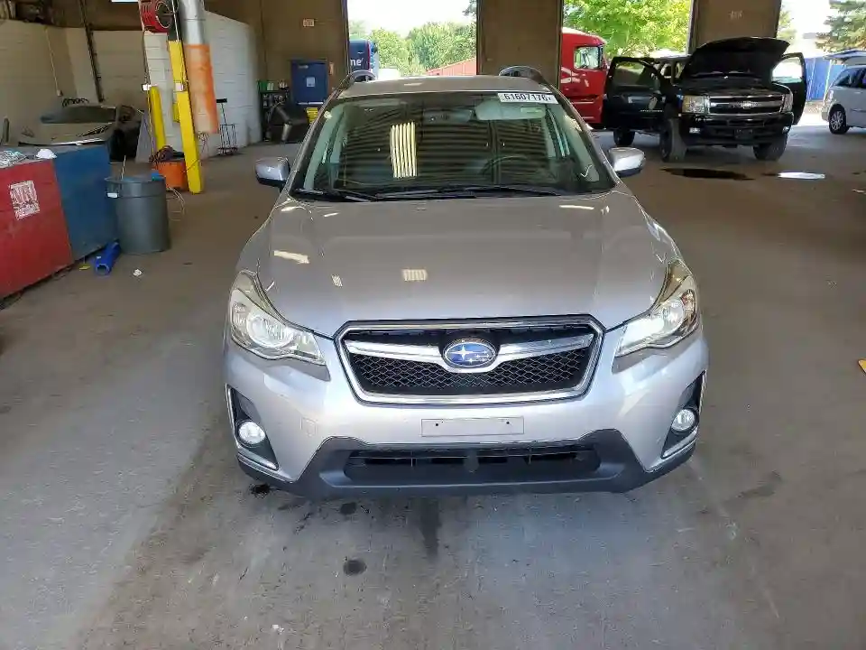 JF2GPAKC6HH249635 2017 SUBARU CROSSTREK-4