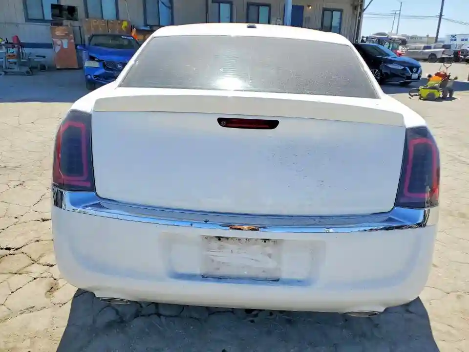 2C3CCAAG1CH245500 2012 CHRYSLER 300-5
