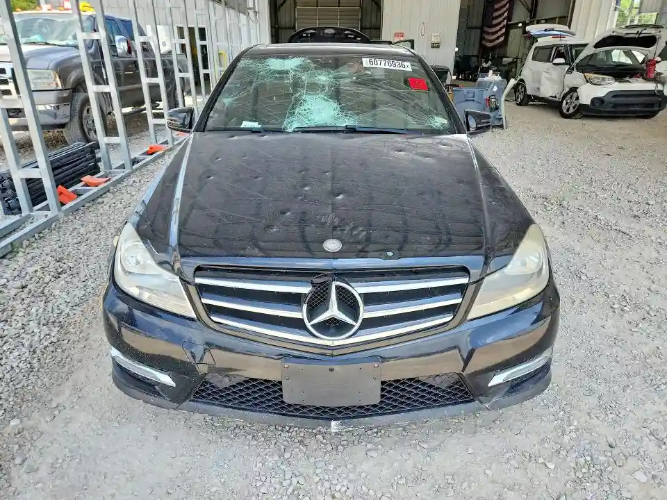 WDDGF8AB3ER312818 2014 MERCEDES-BENZ C-CLASS-4