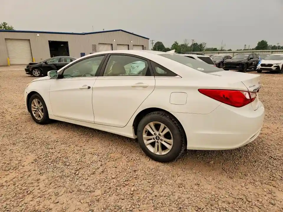 5NPEB4ACXDH756055 2013 HYUNDAI SONATA-1
