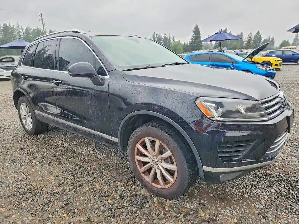 WVGEP9BP8FD005699 2015 VOLKSWAGEN TOUAREG-3