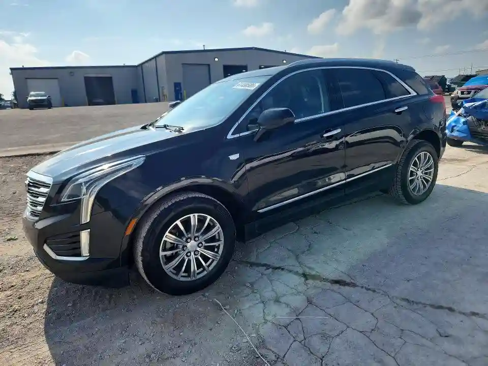 1GYKNDRS5HZ124286 2017 CADILLAC XT5-0