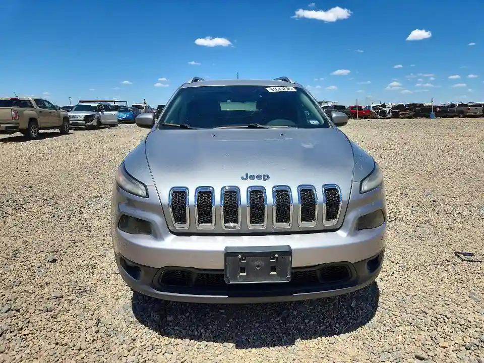 1C4PJMCS0GW239877 2016 JEEP CHEROKEE-4