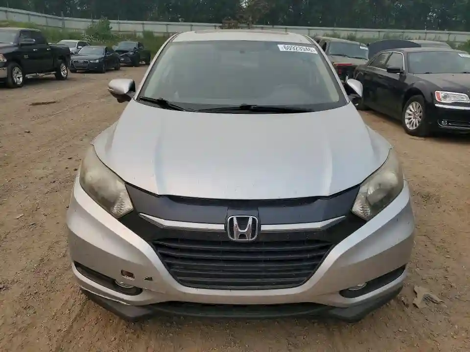 3CZRU6H57GM740502 2016 HONDA HR-V-4