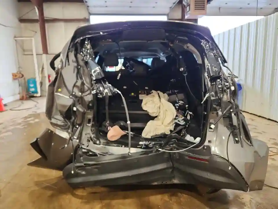 5TDKRKEC6TS295197 2026 TOYOTA SIENNA-5