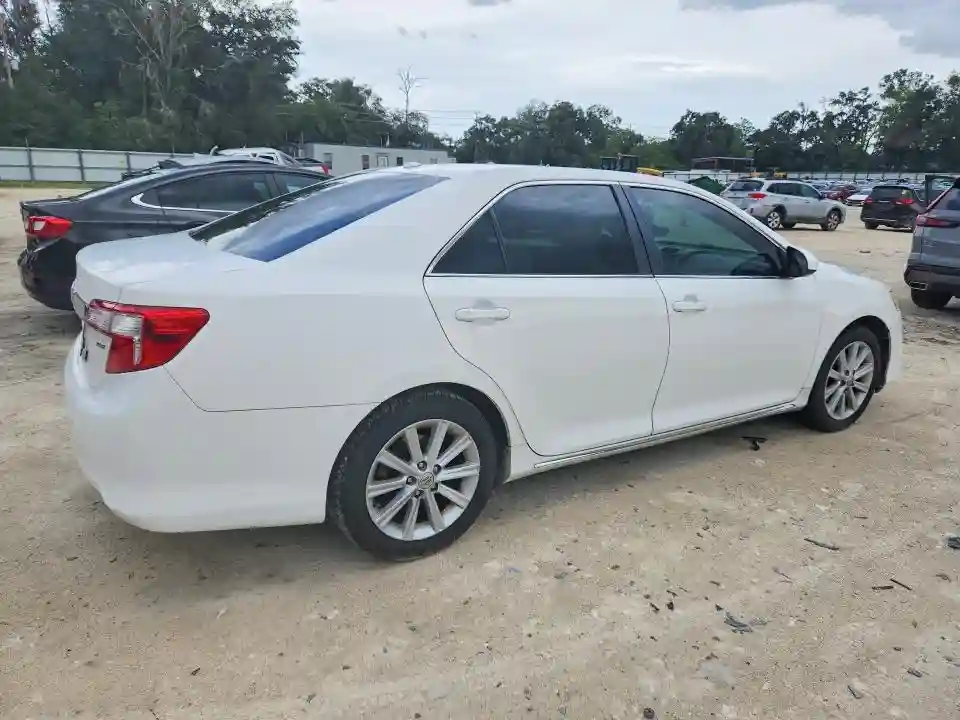 4T1BF1FK8DU696543 2013 TOYOTA CAMRY-2