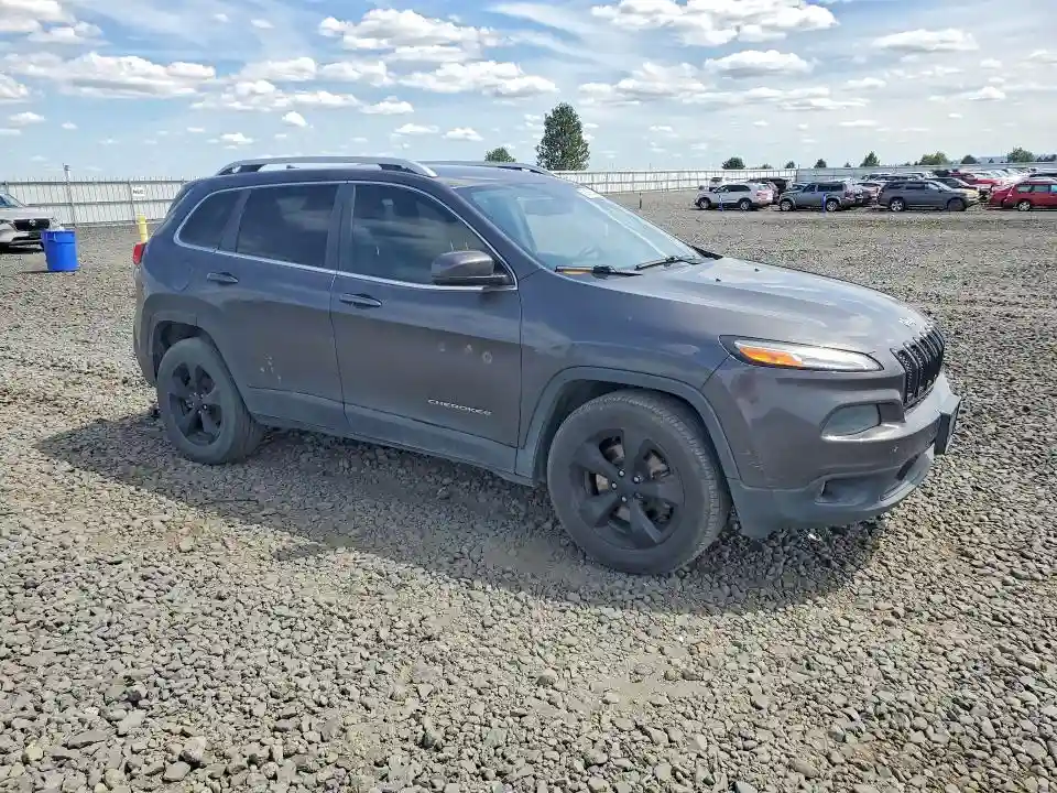 1C4PJLCB6GW297616 2016 JEEP GRAND CHEROKEE-3