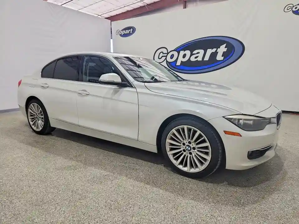 WBA3C1C51CF432192 2012 BMW 3 SERIES-3