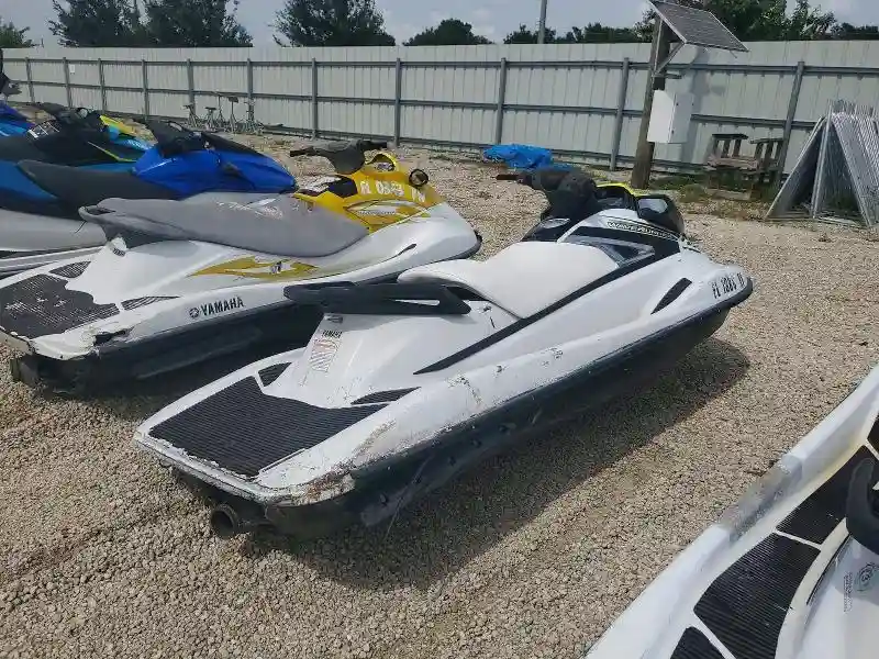 YAMA2251A919 2019 YAMAHA VX-4