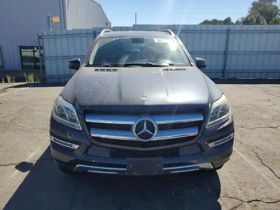4JGDF7CE0DA221173 2013 MERCEDES-BENZ GL-CLASS-4