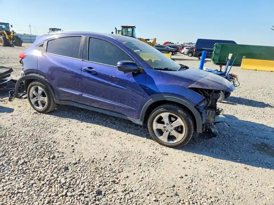 3CZRU6H72HM718362 2017 HONDA HR-V-3