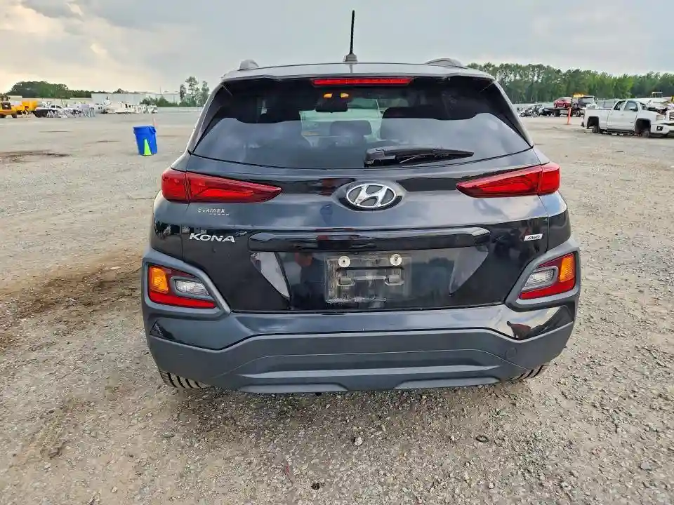 KM8K2CAA9JU145927 2018 HYUNDAI KONA-5