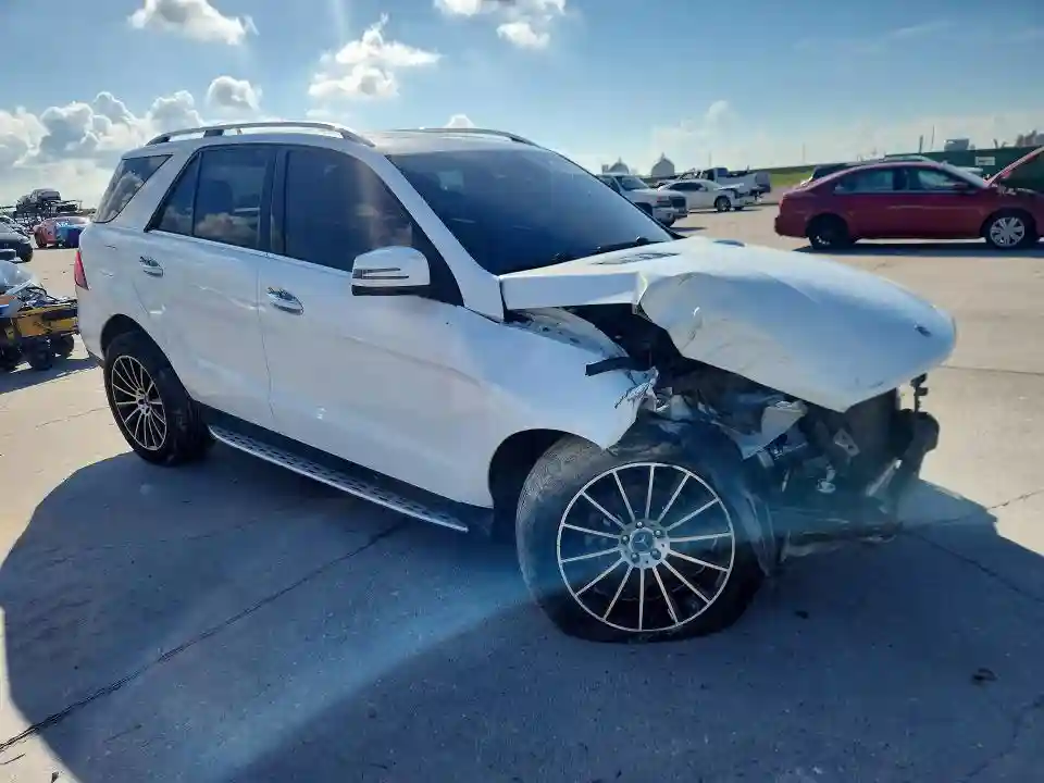 4JGDA5JB0JB025655 2018 MERCEDES-BENZ GLE-CLASS-3