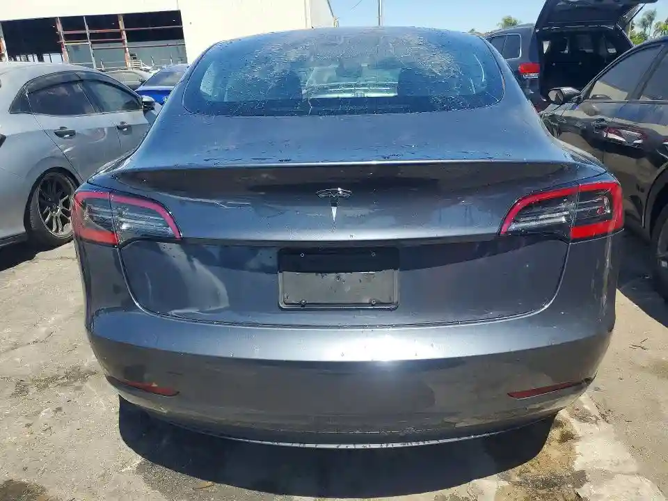 5YJ3E1EAXPF447811 2023 TESLA MODEL 3-5