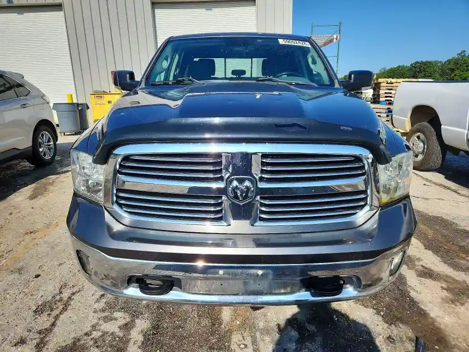 1C6RR7LMXFS562819 2015 RAM 1500-4