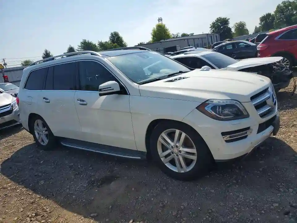 4JGDF7CE1DA241013 2013 MERCEDES-BENZ GL-CLASS-3
