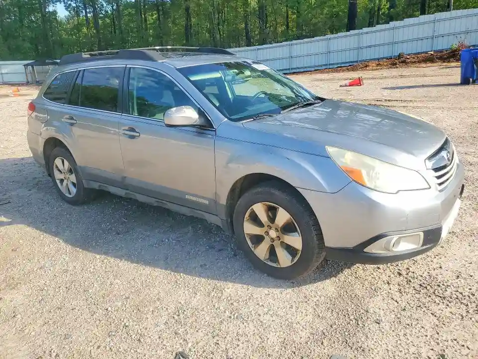 4S4BRBKC3A3335492 2010 SUBARU OUTBACK-3