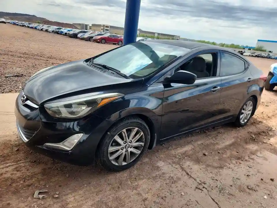 5NPDH4AE3FH590203 2015 HYUNDAI ELANTRA-0