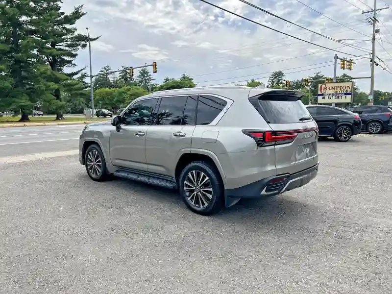 JTJAB7CX1P4024534 2023 LEXUS LX 600 PRE-2