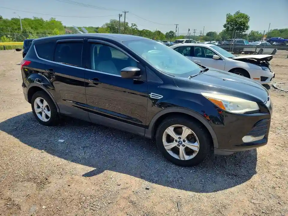 1FMCU9GX3DUA53617 2013 FORD ESCAPE-3