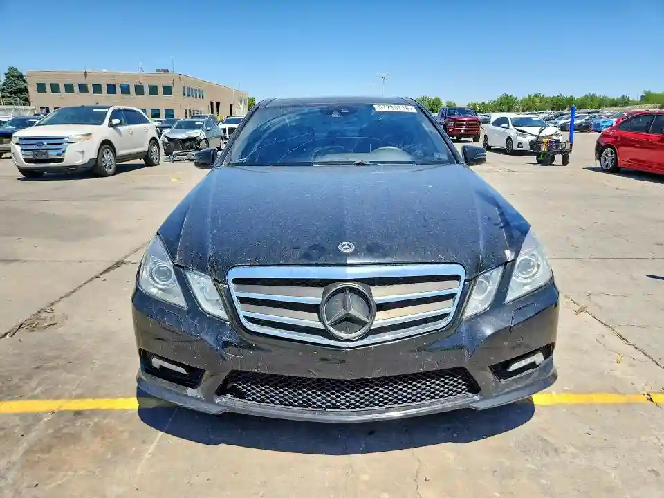 WDDHF8HB6BA301851 2011 MERCEDES-BENZ E-CLASS-4