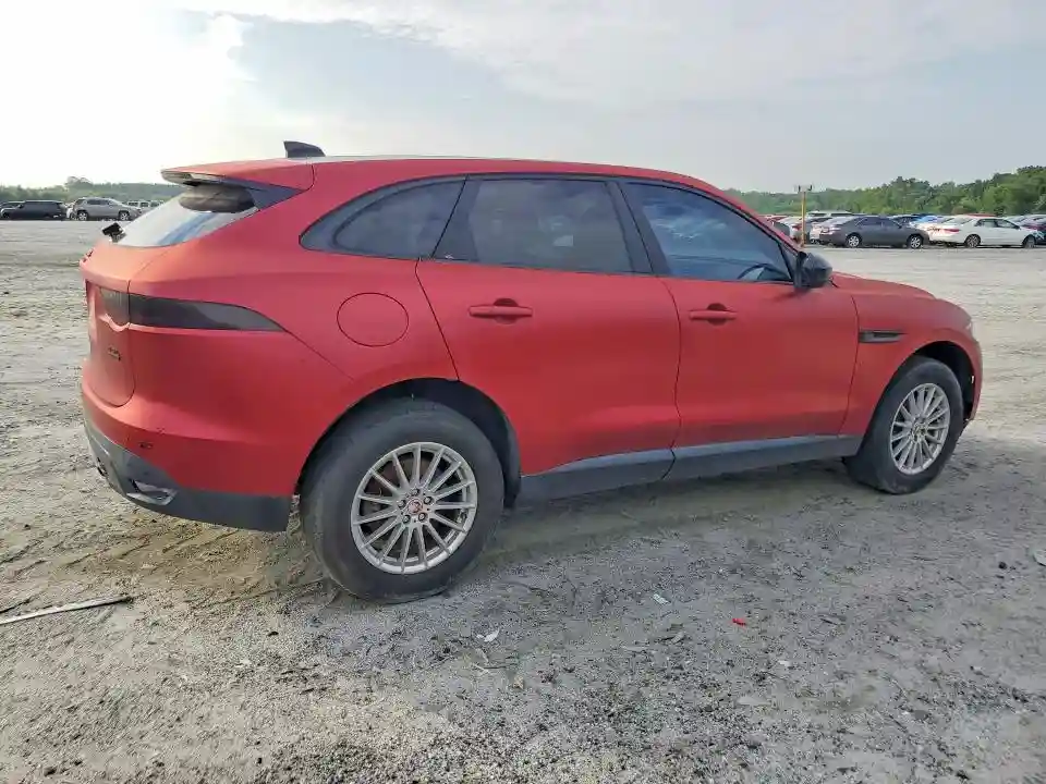 SADCS2FX2KA391757 2019 JAGUAR F-PACE-2