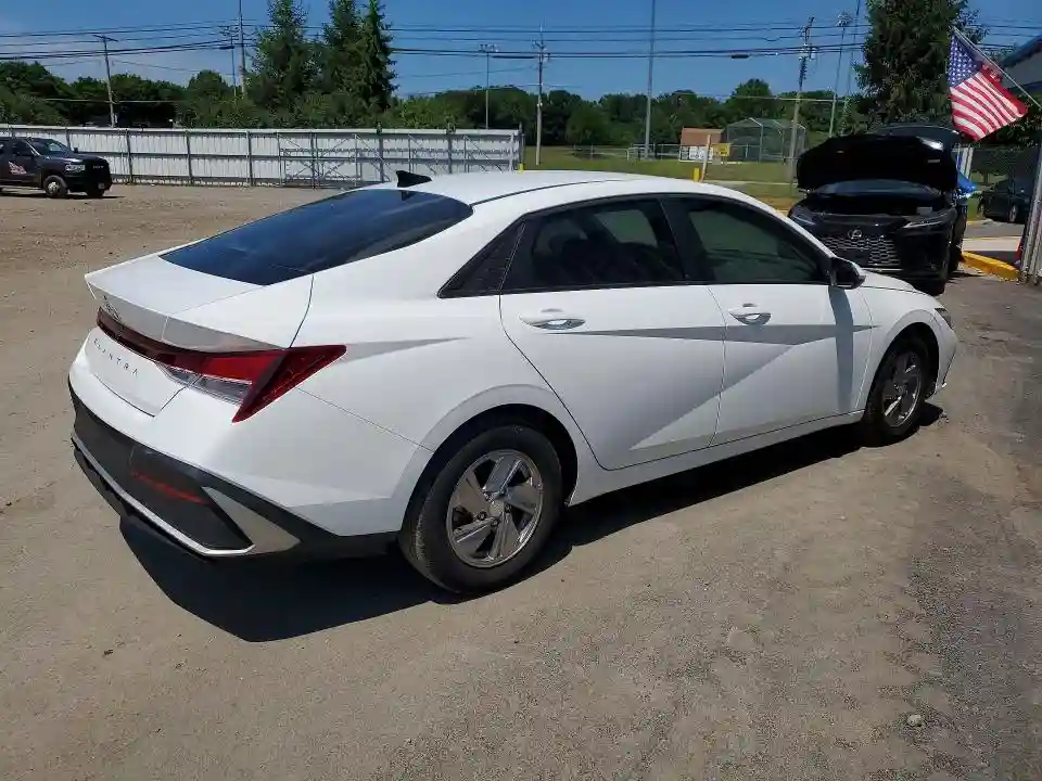 KMHLL4DG0SU863049 2025 HYUNDAI ELANTRA-2