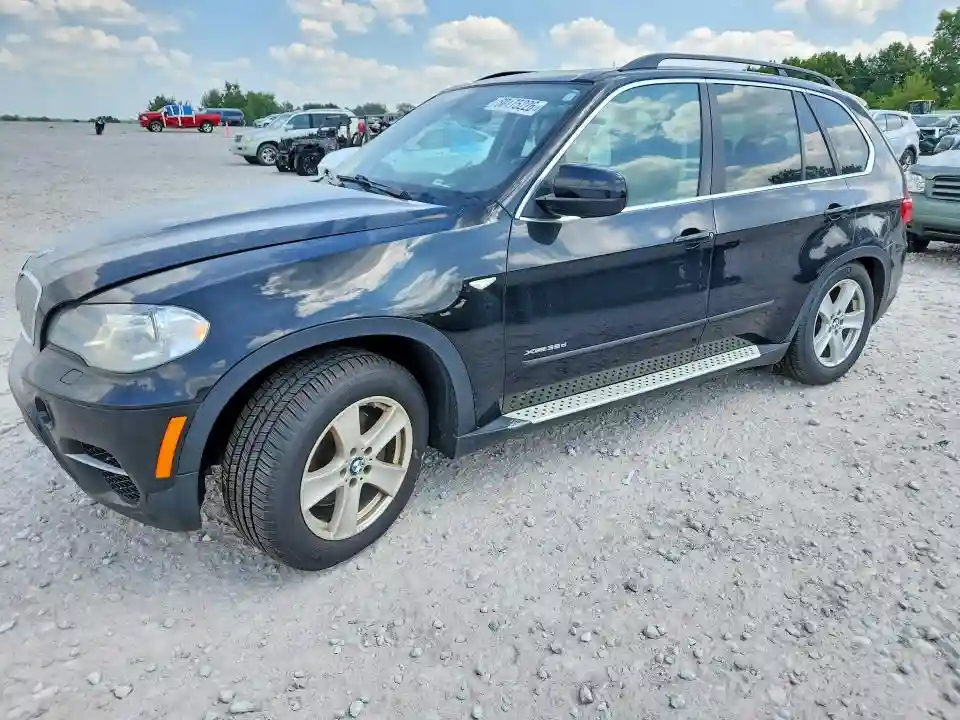 5UXZW0C56D0B93632 2013 BMW X5-0