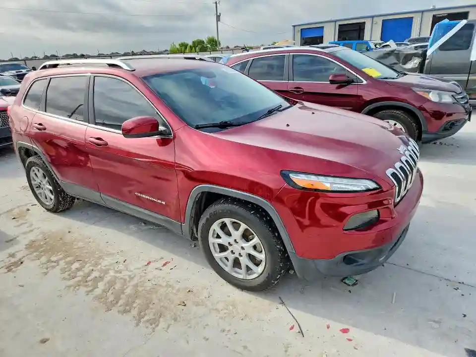 1C4PJLCS0FW531389 2015 JEEP CHEROKEE-3