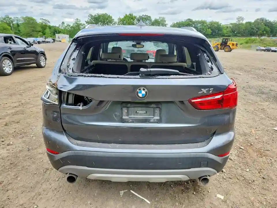 WBXHT3C31H5F79747 2017 BMW X1-5
