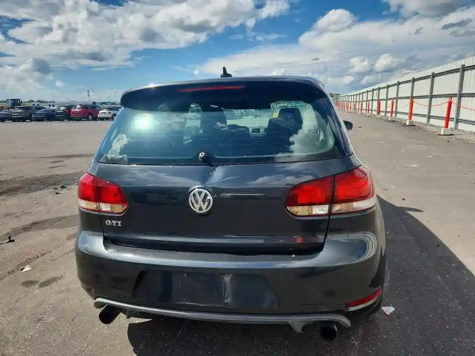 WVWFV7AJ2BW137517 2011 VOLKSWAGEN GTI-5