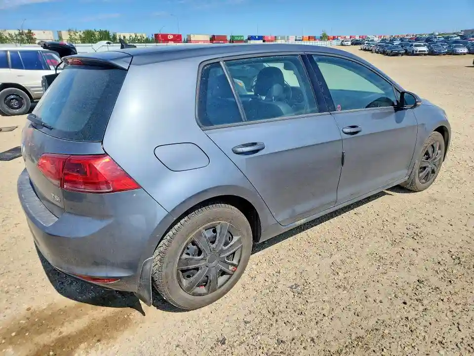 3VW217AU7FM098415 2015 VOLKSWAGEN GOLF-2