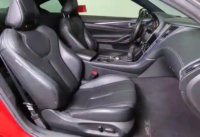 JN1FV7EK6HM610622 2017 INFINITI Q60-4