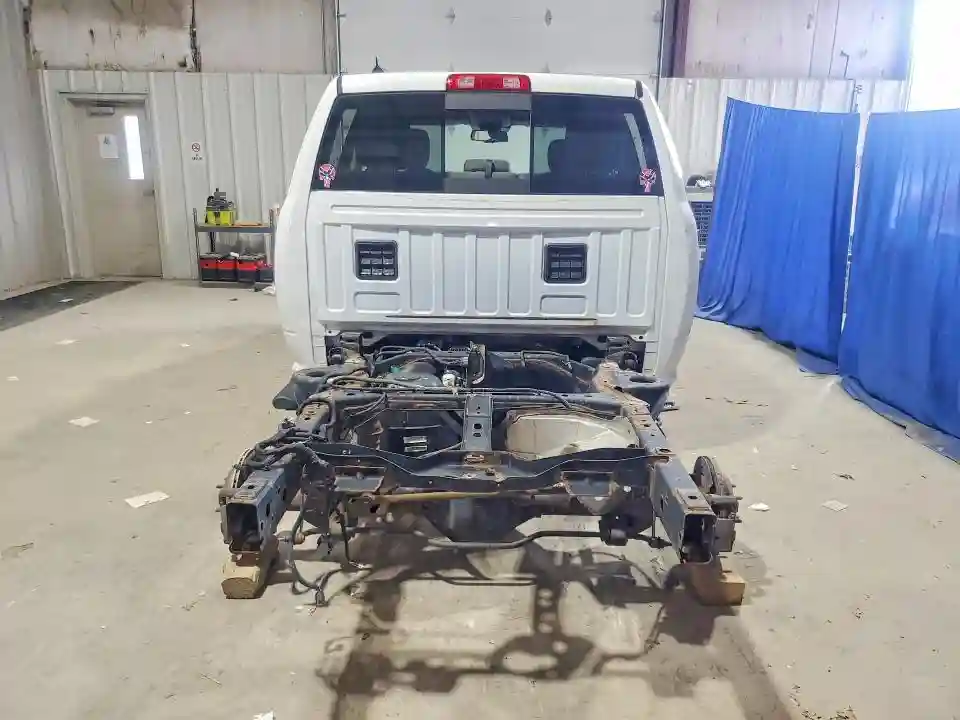 1C6RR7TT3KS521871 2019 RAM 1500-5