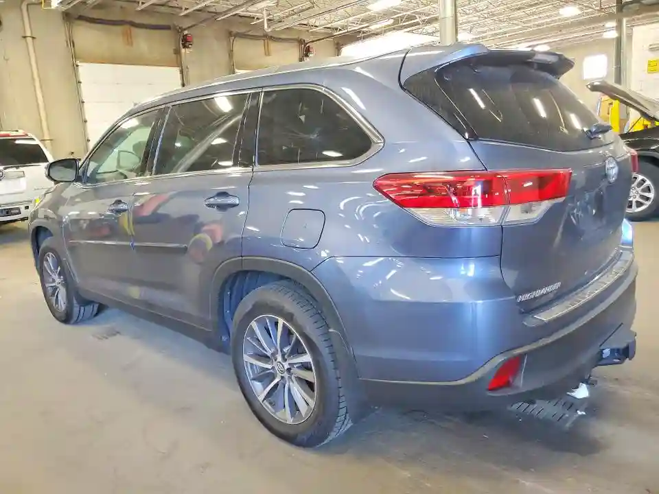 5TDJZRFHXKS708977 2019 TOYOTA HIGHLANDER-1