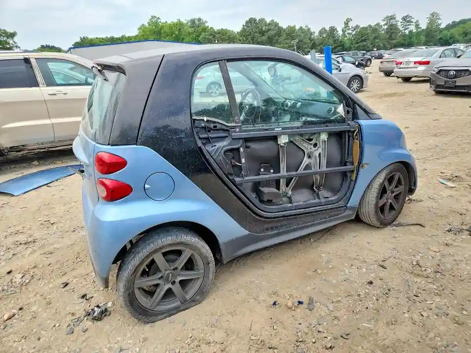 WMEEJ3BAXDK617007 2013 SMART FORTWO-2