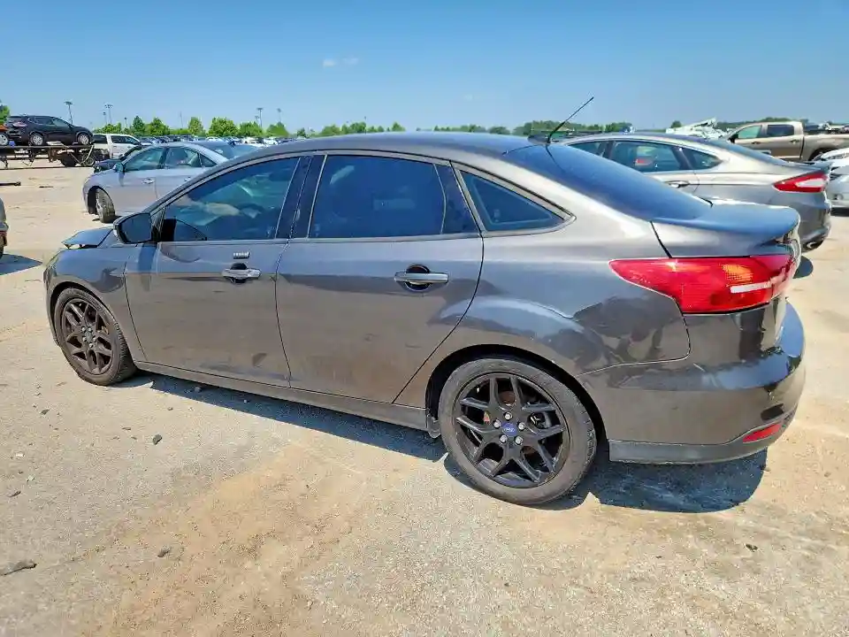 1FADP3F29GL275484 2016 FORD FOCUS-1
