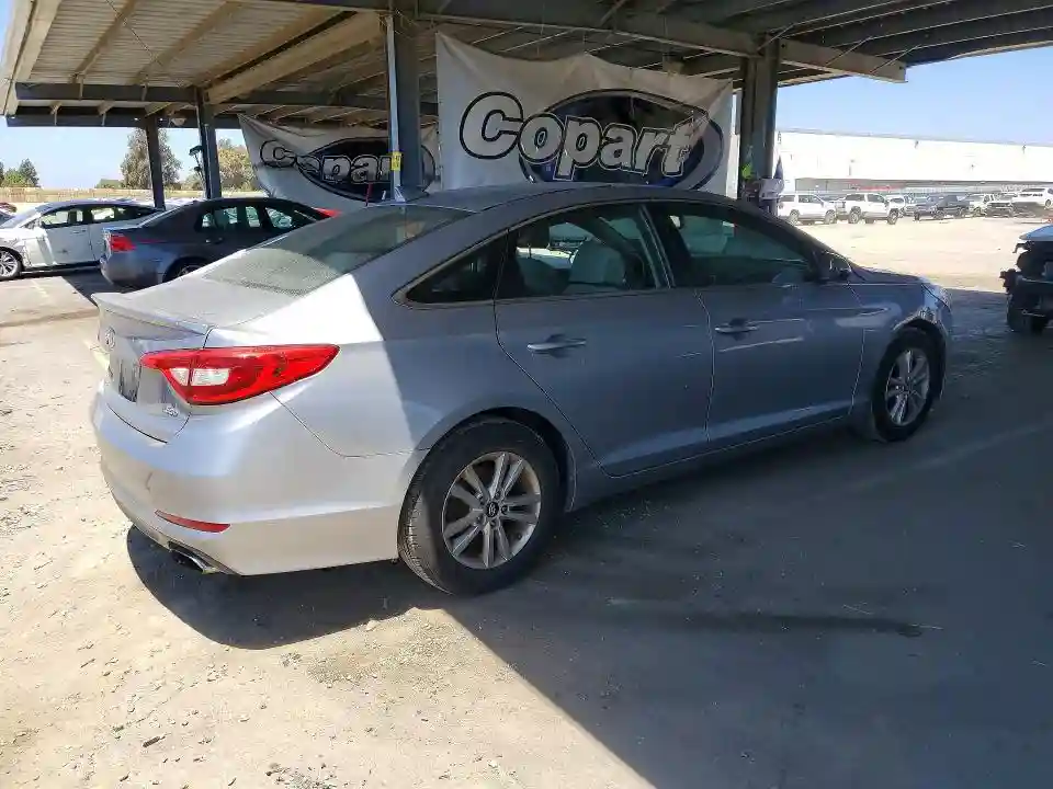 5NPE24AA3FH115654 2015 HYUNDAI SONATA-2