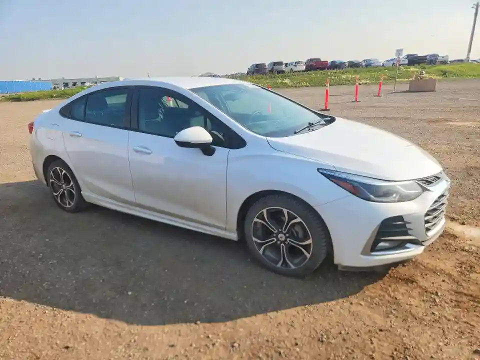 1G1BE5SM8K7111423 2019 CHEVROLET CRUZE-3