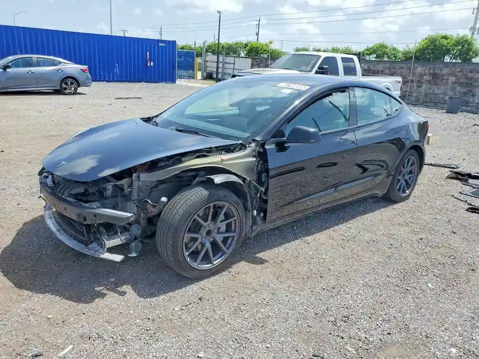 5YJ3E1EA0PF459479 2023 TESLA MODEL 3-0